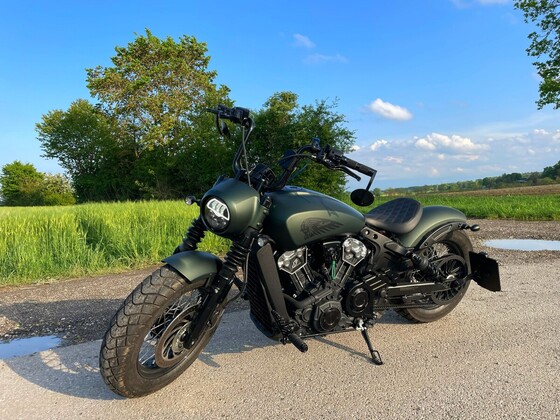Meine Scout Bobber Wunderkind all-black