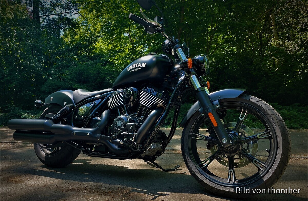 Indian Chief Dark Horse 2022 Black Smoke