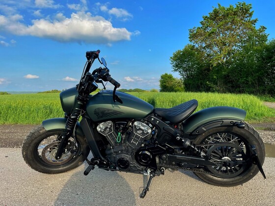 Meine Scout Bobber Wunderkind all-black